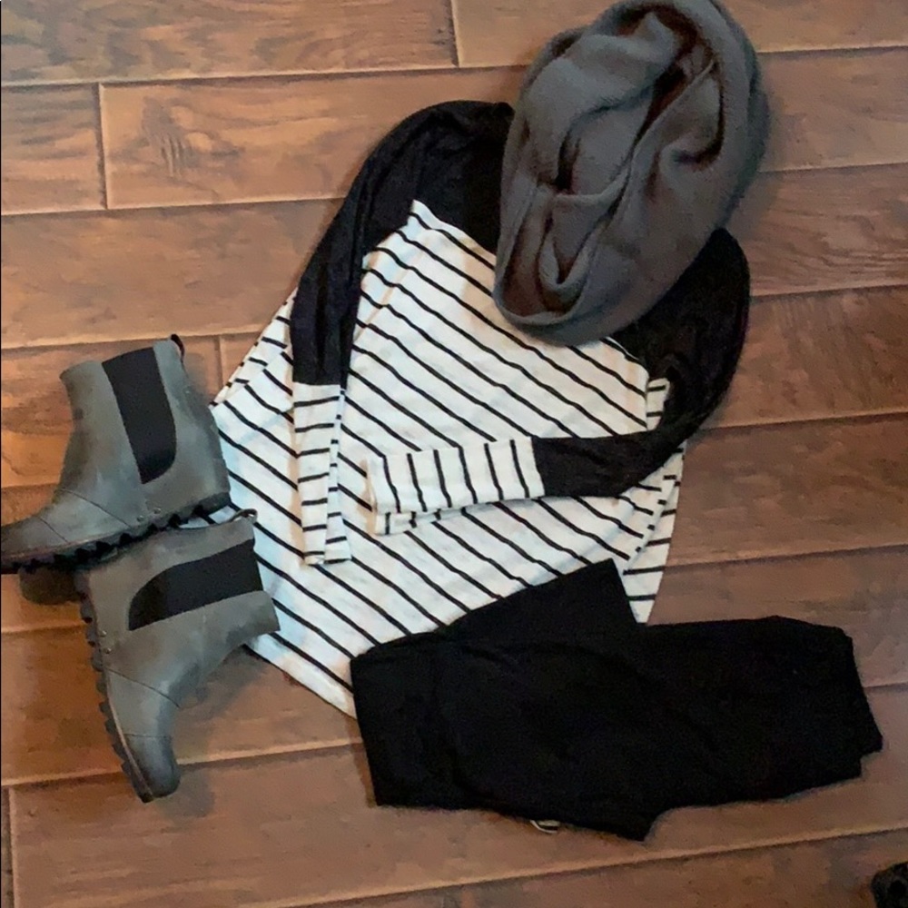 Black and white light sweater material